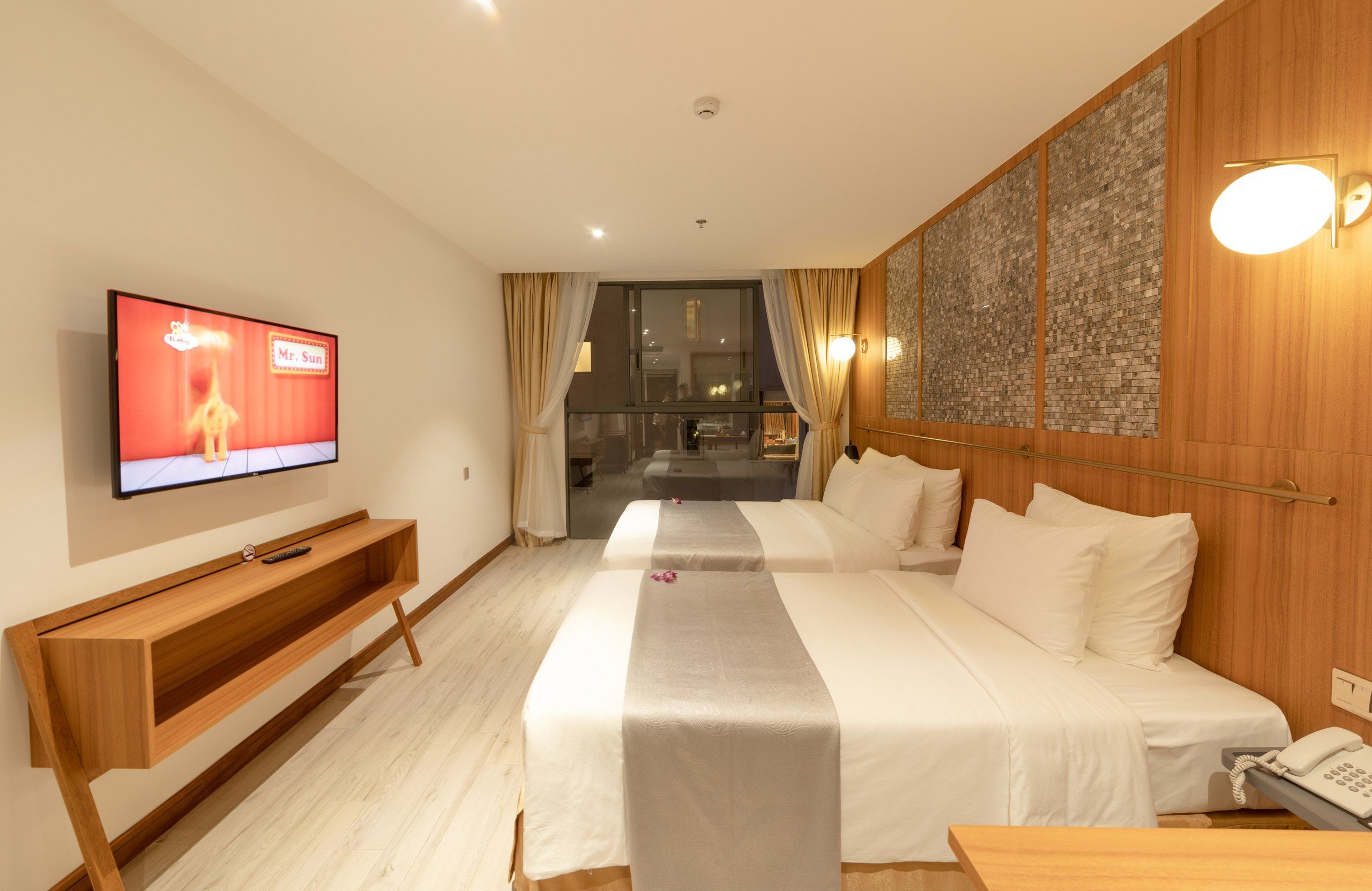 Majestic Premium Hotel