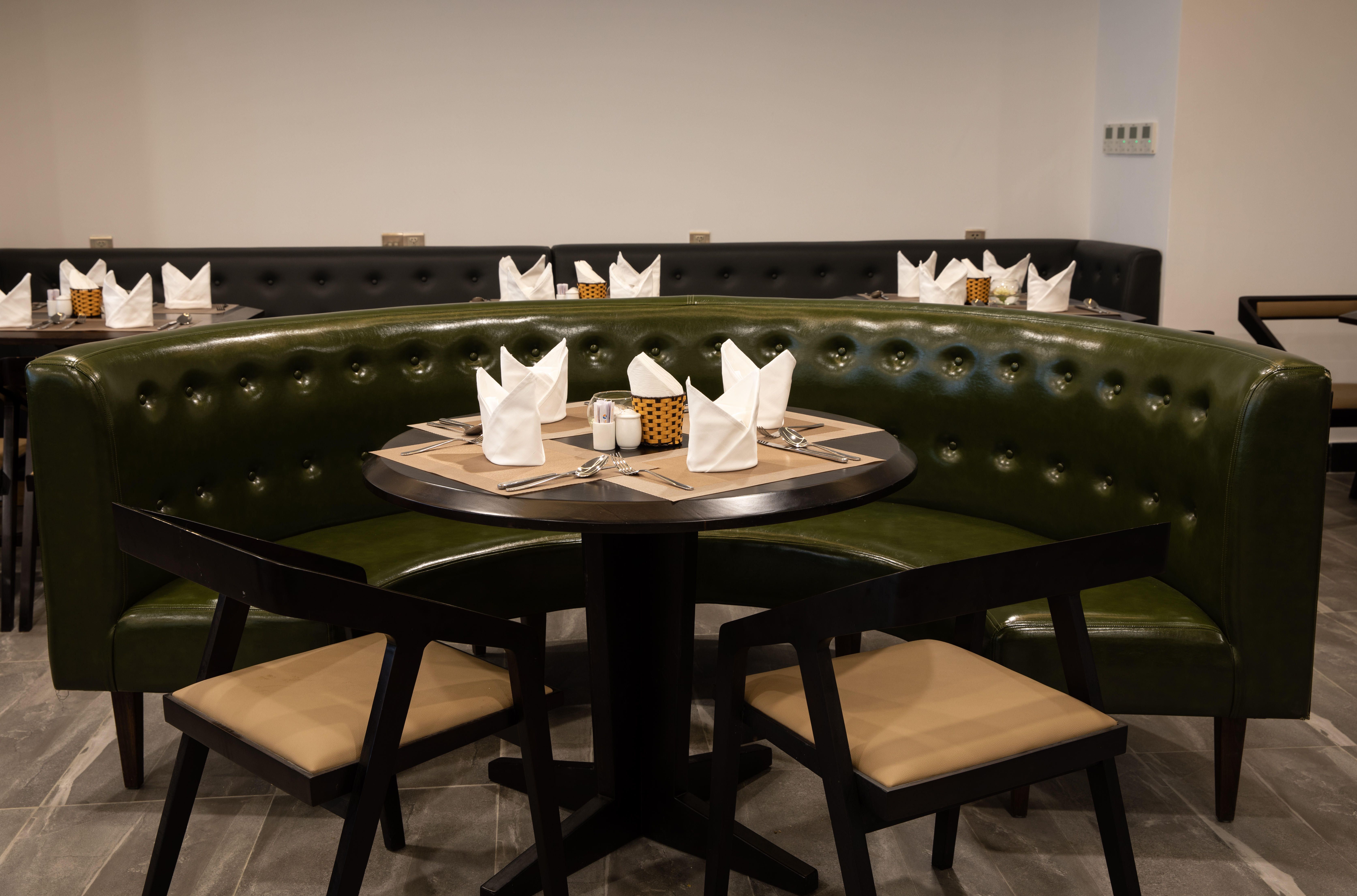 Majestic Premium Hotel