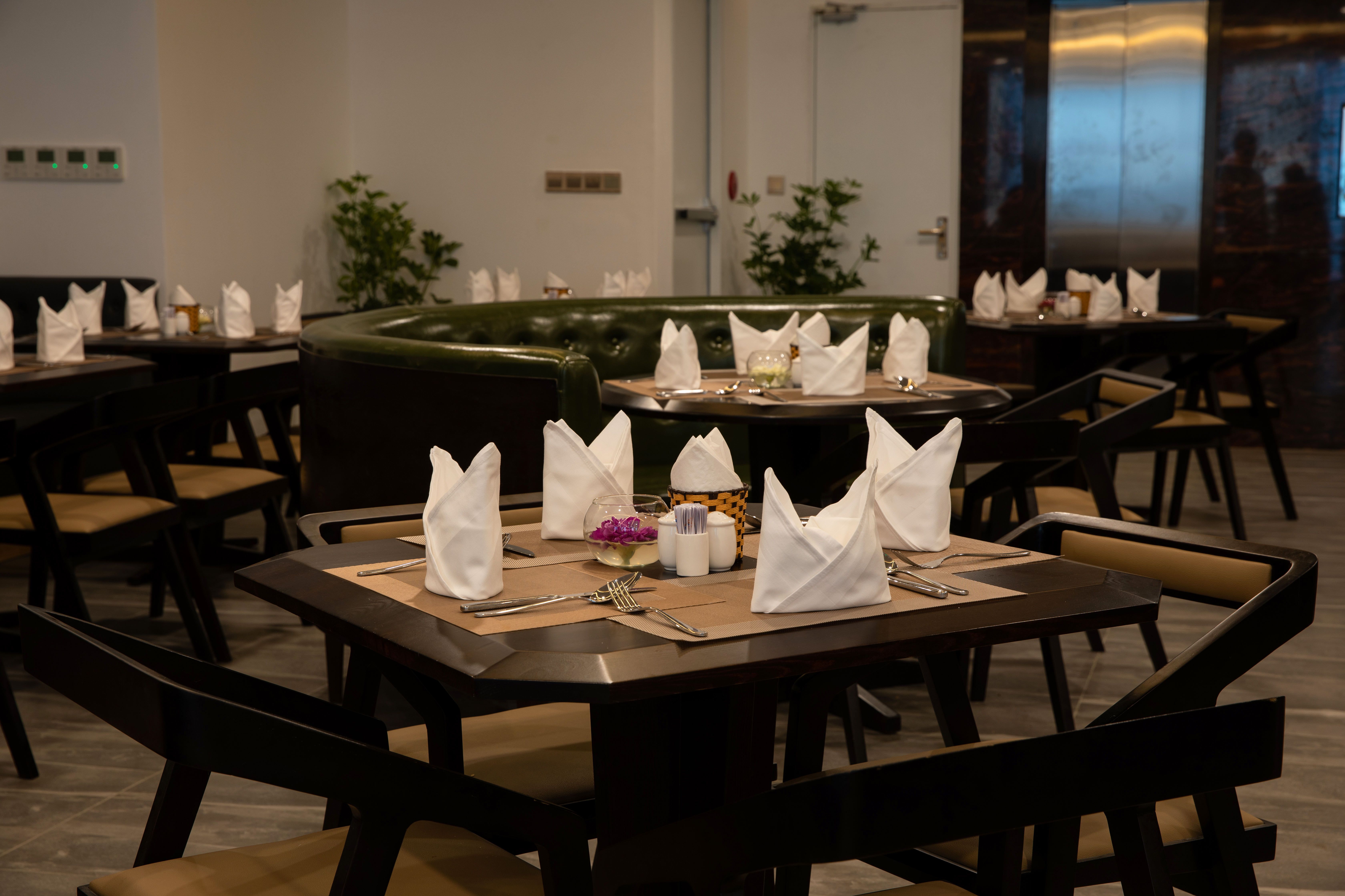 Majestic Premium Hotel